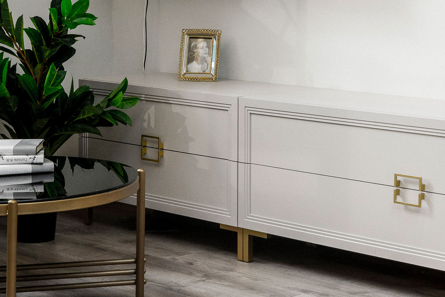 Тумбы под телевизор - изображение №6 "Тумба Дольче под телевизор с выдвижными ящиками"  на www.Angstrem-mebel.ru