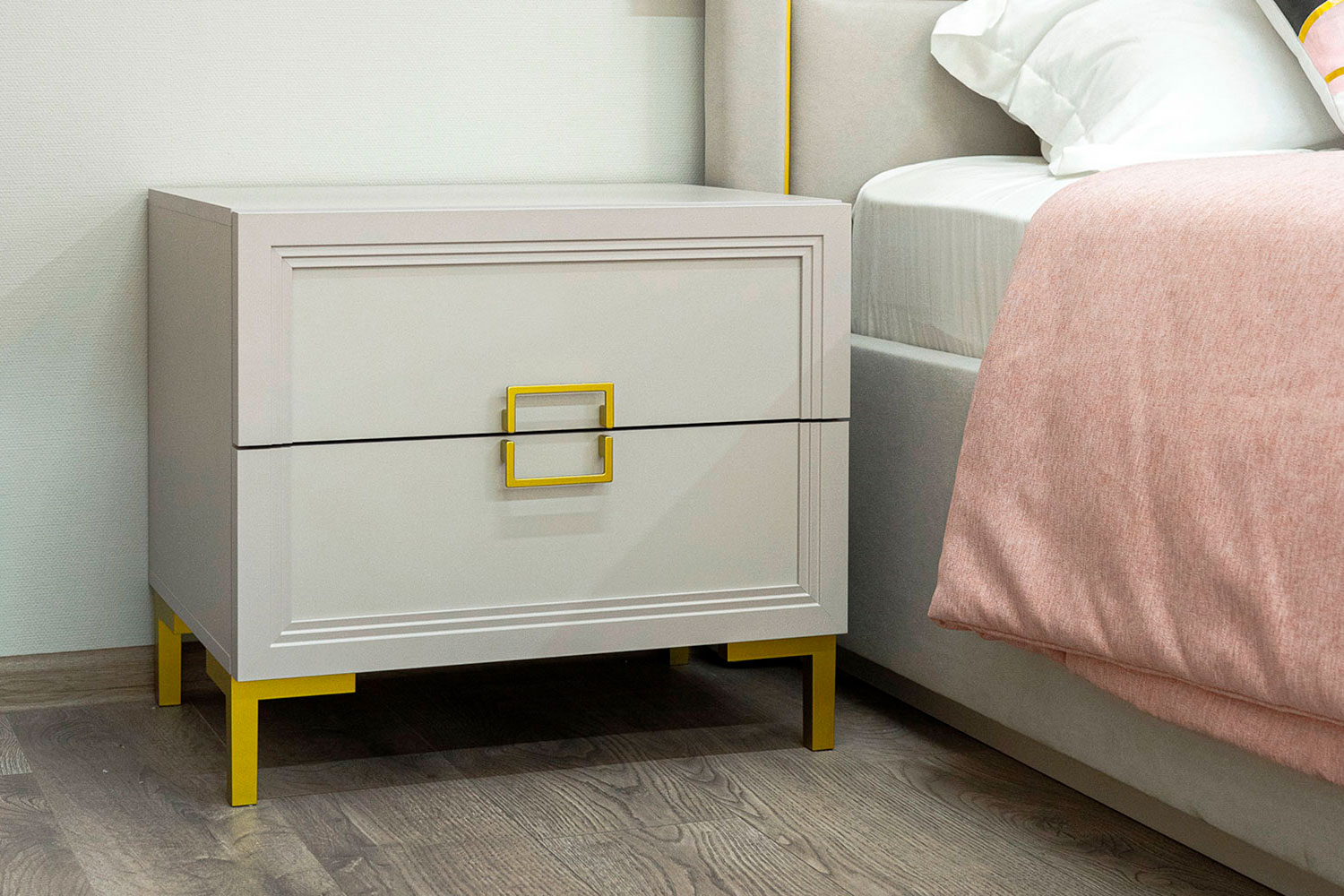 Прикроватные тумбы - изображение №3 "Прикроватная тумба Дольче с выдвижными ящиками"  на www.Angstrem-mebel.ru