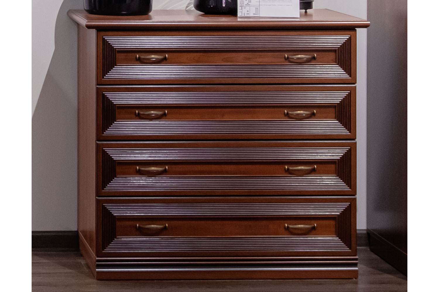 Комоды - изображение №8 "Комод Адажио с выдвижными ящиками"  на www.Angstrem-mebel.ru