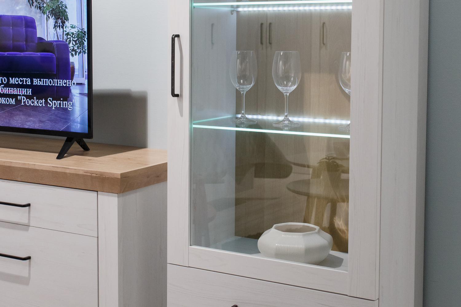 Комбинированные шкафы - изображение №6 "Шкаф Магнум"  на www.Angstrem-mebel.ru