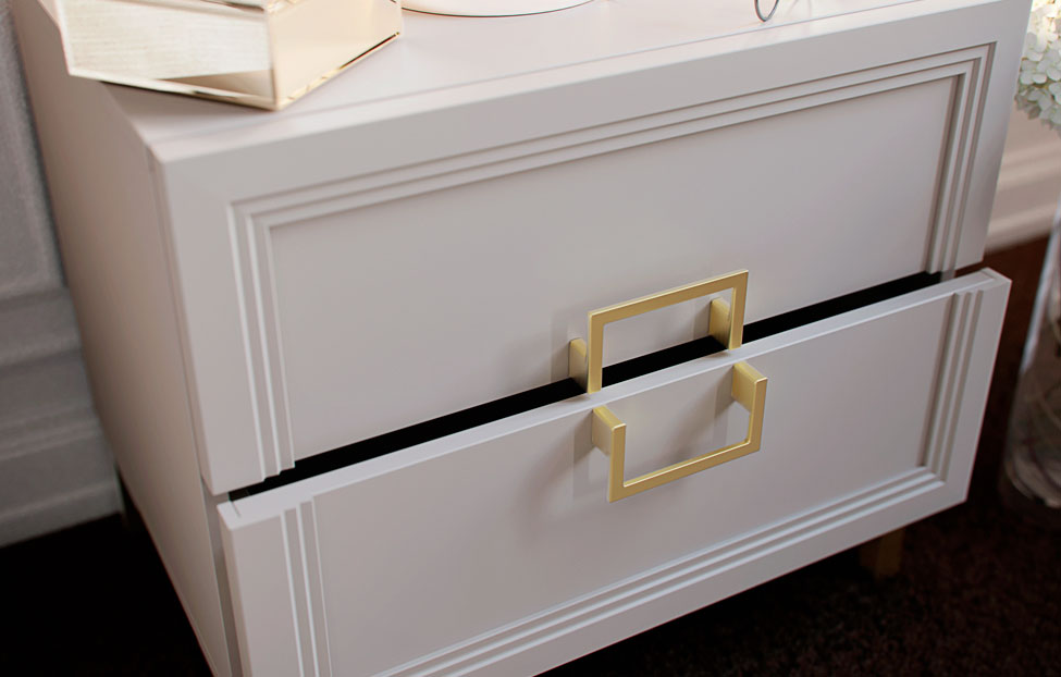 Прикроватные тумбы - изображение №5 "Прикроватная тумба Дольче с выдвижными ящиками"  на www.Angstrem-mebel.ru