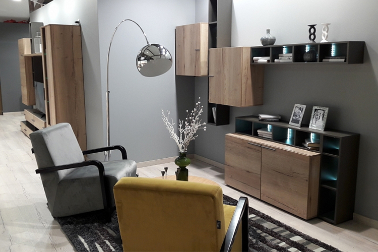 второй этаж второй этаж.jpg