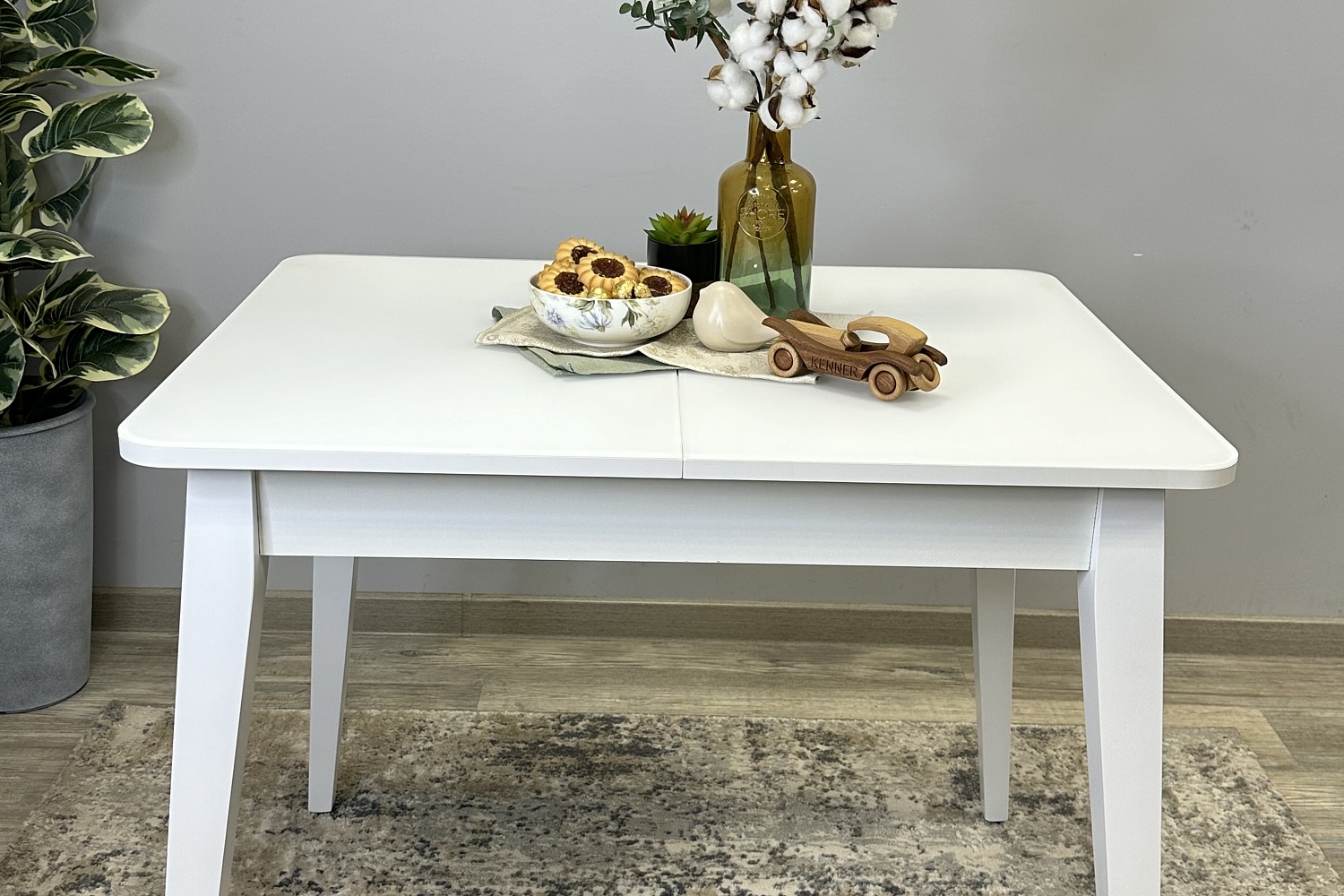 Обеденные столы - изображение №9 "Стол обеденный Орпен опоры белый/столешница белый сатин"  на www.Angstrem-mebel.ru